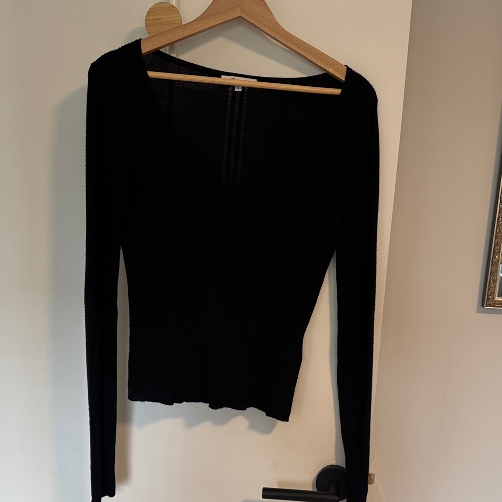 Madewell Women’s Long Sleeve Scoop Neck Black Ribbed Top, Sweater Material